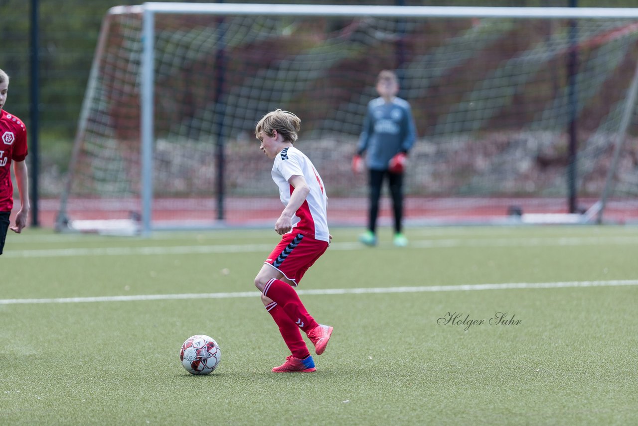 Bild 93 - mCJ Walddoerfer 2 - Farmsen 2 : Ergebnis: 3:1